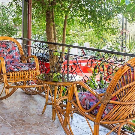 Zakkum Pansiyon Kaş Exterior foto