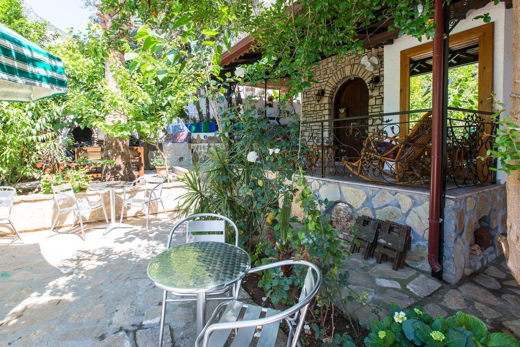 Zakkum Pansiyon Kaş Exterior foto